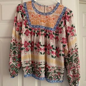 Flying Tomato floral top